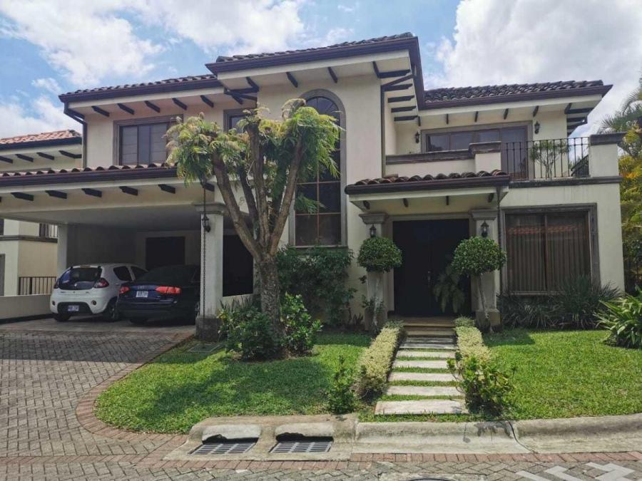 Foto Casa en Venta en Santa Ana, San Jos - U$D 475.000 - CAV45407 - BienesOnLine