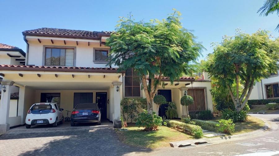 Foto Casa en Venta en Santa Ana, San Jos - U$D 475.000 - CAV74595 - BienesOnLine
