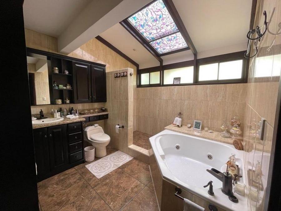 Foto Casa en Venta en Santo Domingo, Heredia - U$D 615.000 - CAV119685 - BienesOnLine