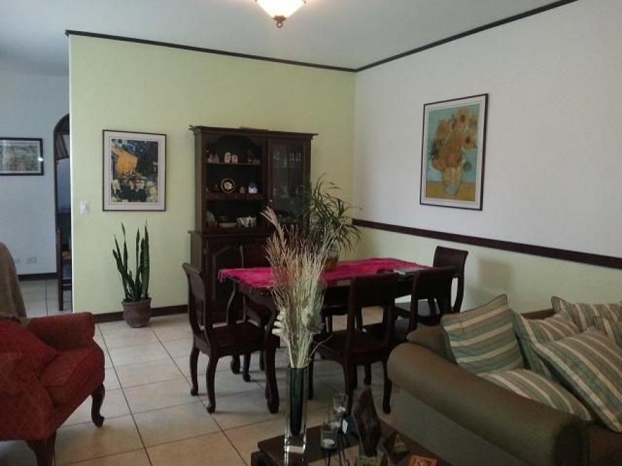 Foto Casa en Venta en Santo Domingo, Heredia - U$D 290.000 - CAV53177 - BienesOnLine