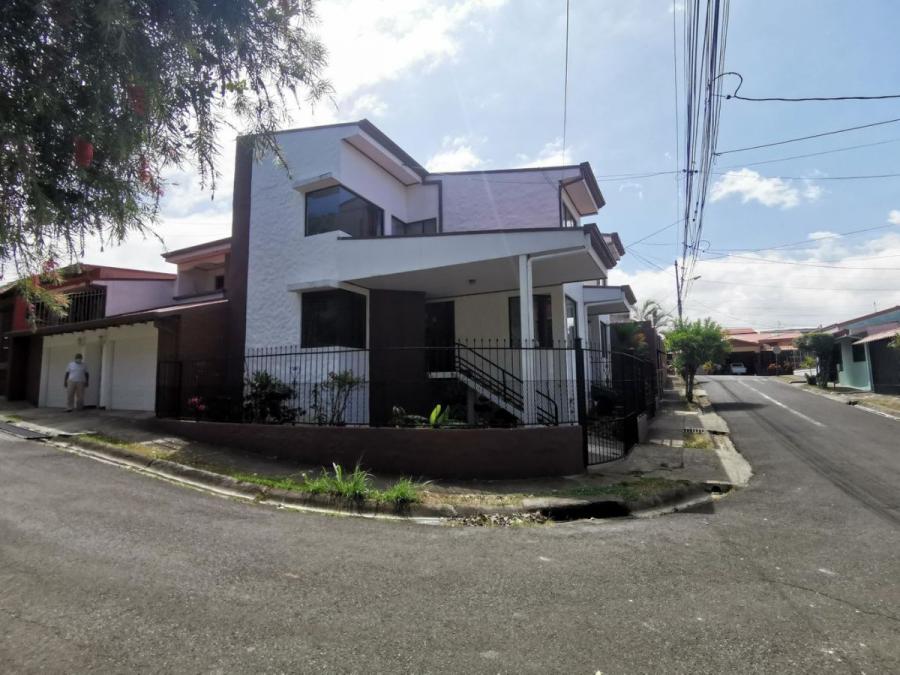Foto Casa en Venta en Santo Domingo, Heredia - U$D 355.000 - CAV57253 - BienesOnLine