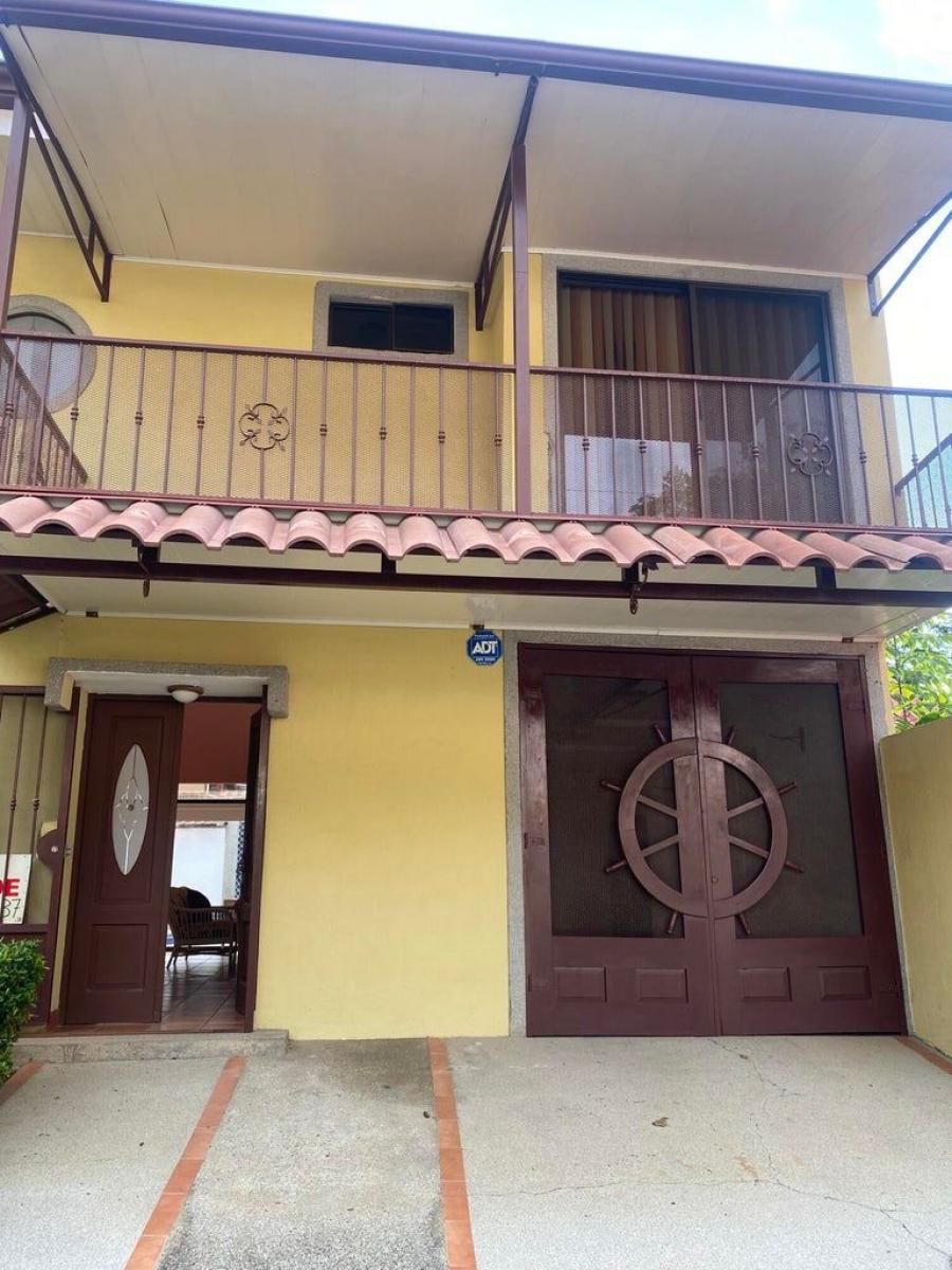 Foto Casa en Venta en Tarcoles, Puntarenas - U$D 240.000 - CAV79960 - BienesOnLine