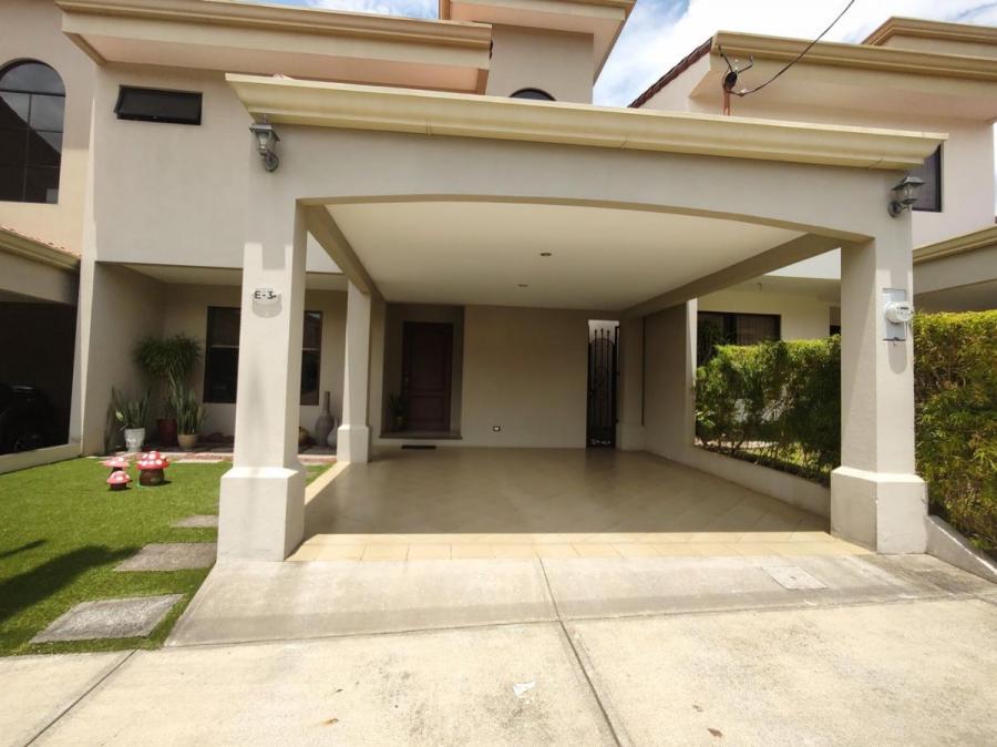 Foto Casa en Venta en Ulloa, Heredia - U$D 250.000 - CAV82183 - BienesOnLine