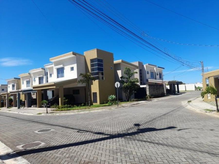 Foto Casa en Venta en San Pablo, Heredia - U$D 260.000 - CAV83275 - BienesOnLine