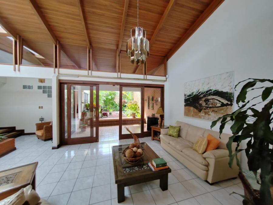 Foto Casa en Venta en San Rafael, Escaz, San Jos - U$D 3.650.000 - CAV84433 - BienesOnLine