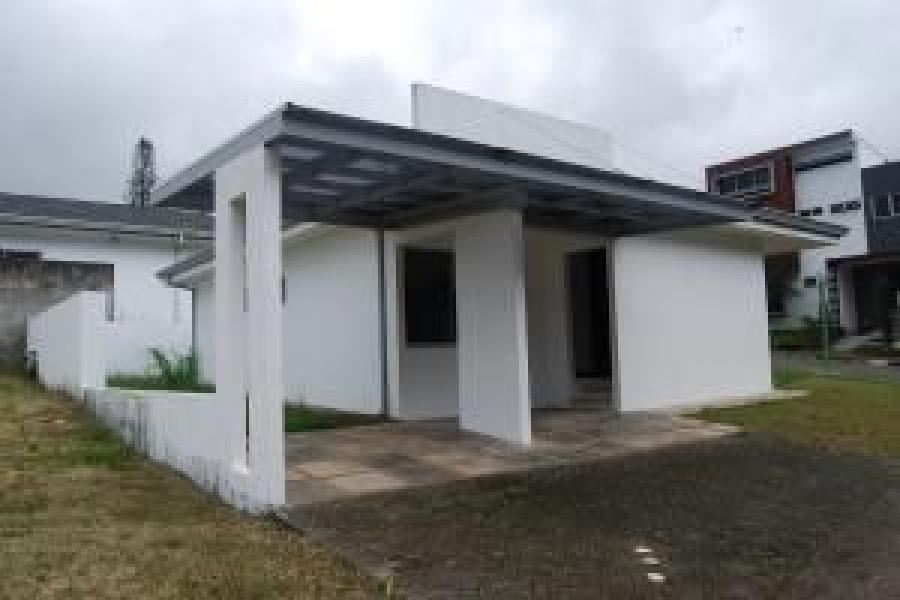 Foto Casa en Venta en Alajuela, Alajuela - U$D 195.000 - CAV32493 - BienesOnLine