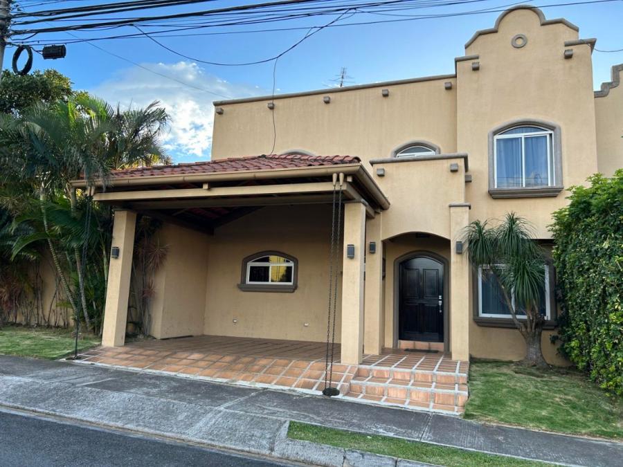 Foto Casa en Venta en San Francisco, Heredia - U$D 375.000 - CAV88752 - BienesOnLine