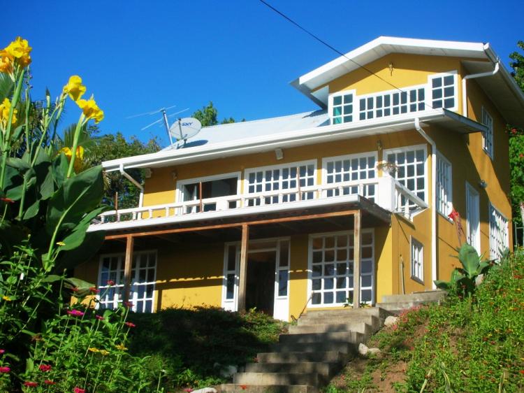 Foto Casa en Venta en Frente a Playa Cabuya, Cobano, Cobano, Puntarenas - U$D 450.000 - CAV1859 - BienesOnLine