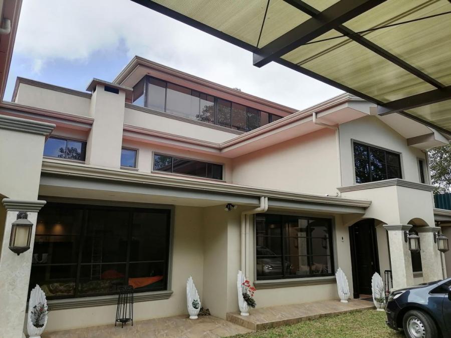 Home in Metric Way