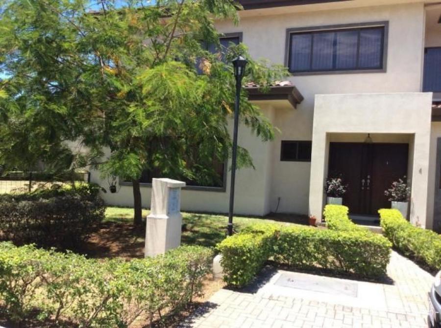 Foto Casa en Venta en SantaAna, Santa Ana, San Jos - U$D 950.000 - CAV30143 - BienesOnLine