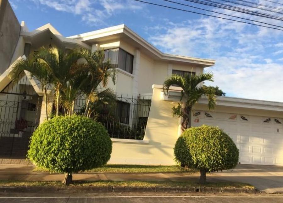 Foto Casa en Venta en ALAAlajuelaElCoyol, Alajuela, Alajuela - U$D 360.000 - CAV28688 - BienesOnLine