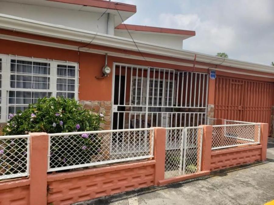 Foto Casa en Venta en HerediaCentro, Heredia, Heredia - U$D 155.000 - CAV28142 - BienesOnLine