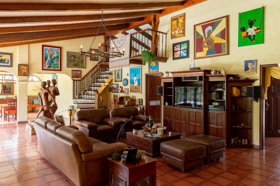 Foto Casa en Venta en Escaz, San Jos - U$D 839.000 - CAV65880 - BienesOnLine
