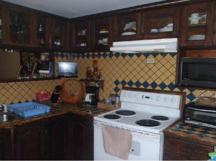 Foto Casa en Venta en Mercedes, Heredia - U$D 115.000 - CAV2063 - BienesOnLine