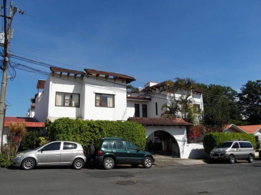 Foto Casa en Alquiler en Barrio Dent, Montes de Oca, San Jos - U$D 1.100 - CAA20787 - BienesOnLine