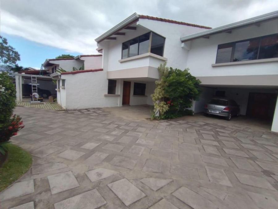 Foto Casa en Venta en San Rafael de Escazu, Escaz, San Jos - U$D 220.000 - CAV40295 - BienesOnLine