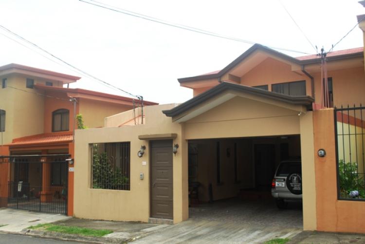 Foto Casa en Alquiler en Residencial, Santo Domingo, Heredia - U$D 1.000 - CAA1561 - BienesOnLine
