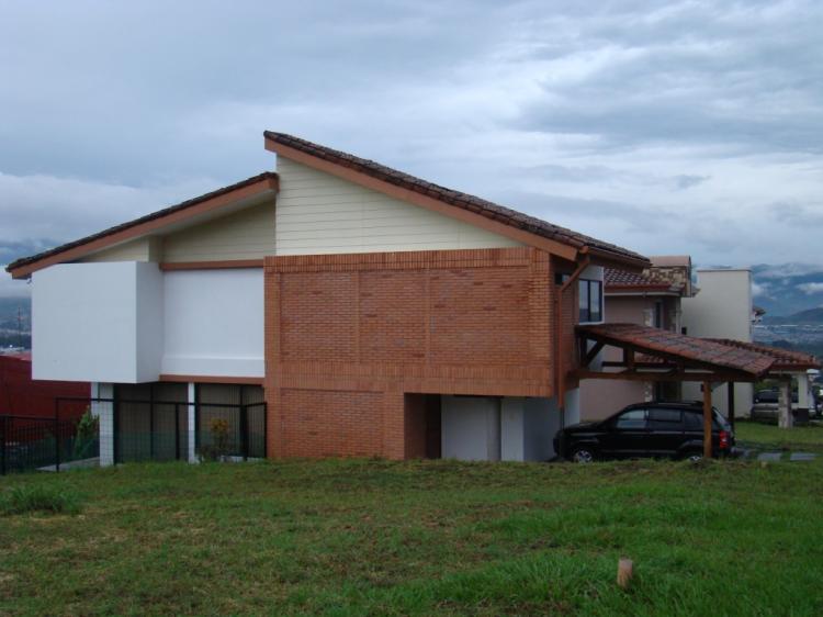 Foto Casa en Venta en Barreal Heredia, Ulloa, Heredia - U$D 220.000 - CAV1990 - BienesOnLine