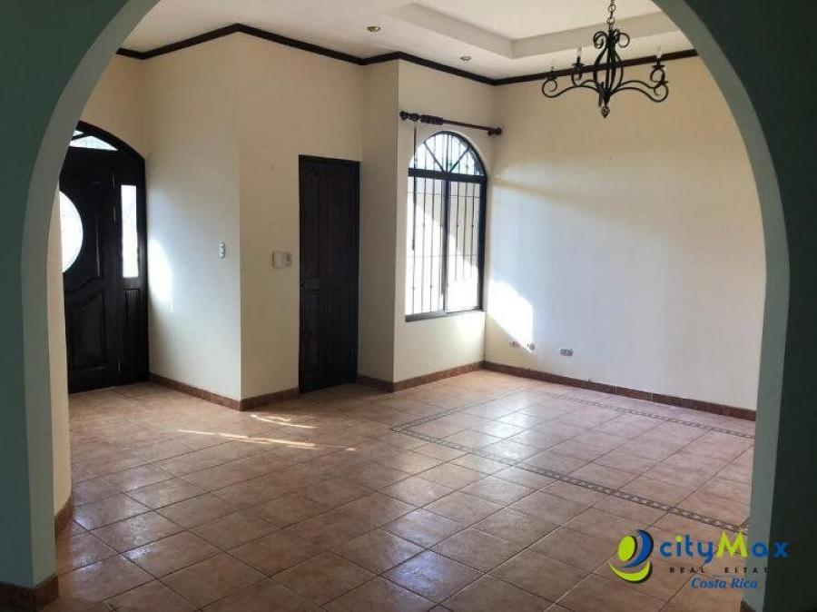 Foto Casa en Venta en Pozos, San Jos - U$D 250.000 - CAV78389 - BienesOnLine