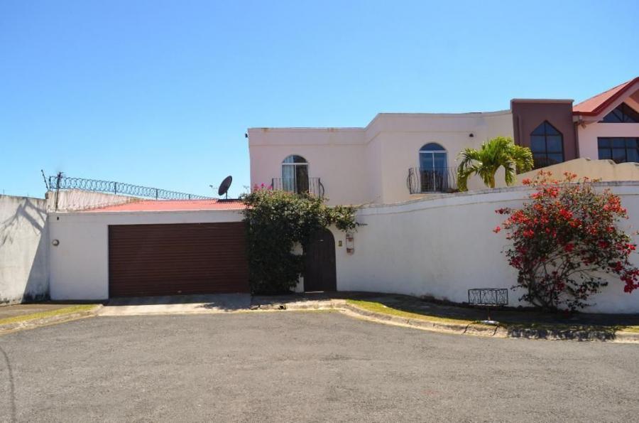 Foto Casa en Venta en Villa los Abobes, San Pablo, Heredia - U$D 193.000 - CAV22890 - BienesOnLine