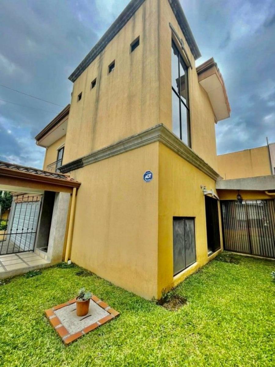 Foto Casa en Venta en San Vicente, Heredia - U$D 220.000 - CAV79510 - BienesOnLine