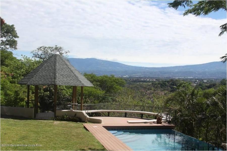 Foto Casa en Venta en Santa Ana, Santa Ana, San Jos - U$D 620.000 - CAV56537 - BienesOnLine