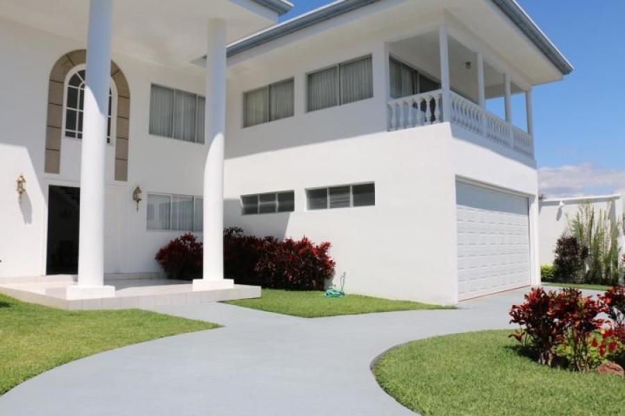 Home in Metric Way