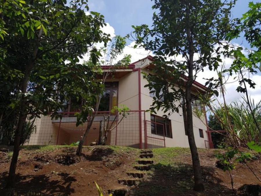 Foto Casa en Venta en Desamparados, Alajuela, Alajuela - U$D 550.000 - CAV23514 - BienesOnLine