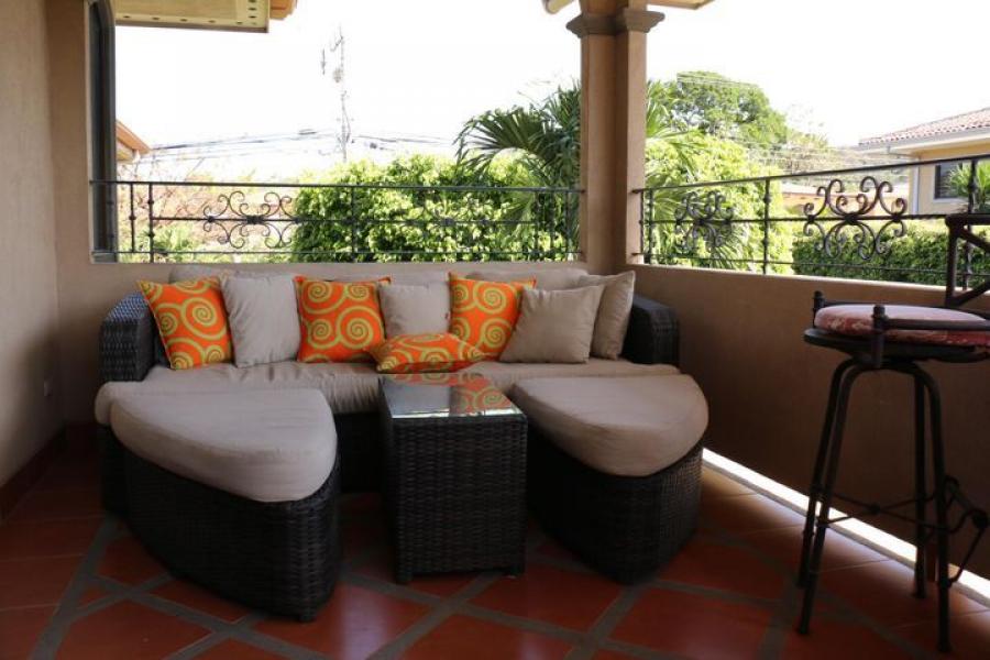 Foto Casa en Venta en Santa Ana, San Jos - U$D 195.000 - CAV57085 - BienesOnLine