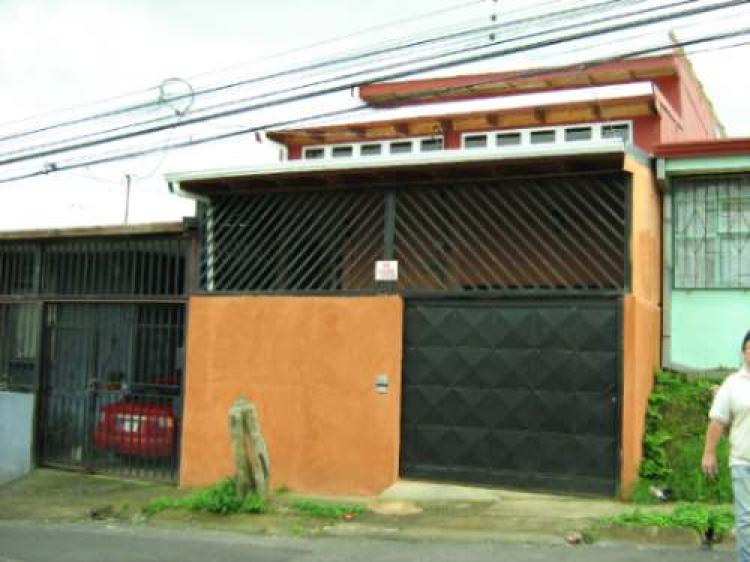 Foto Casa en Venta en Vasquez de Coronado, San Jos - ¢ 37.000.000 - CAV490 - BienesOnLine