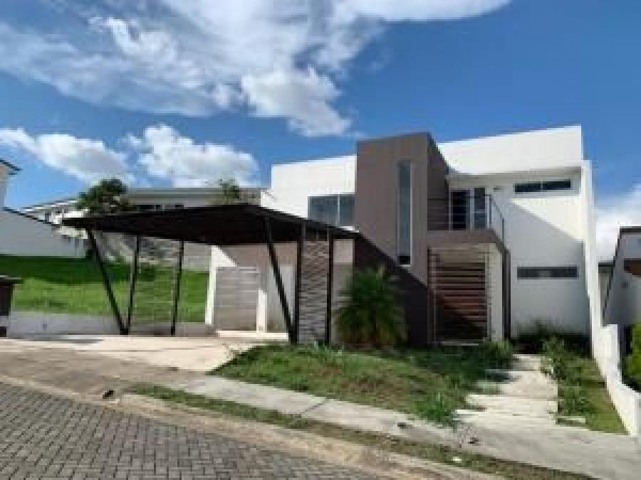 Foto Casa en Venta en Alajuela, Alajuela - U$D 195.000 - CAV27404 - BienesOnLine