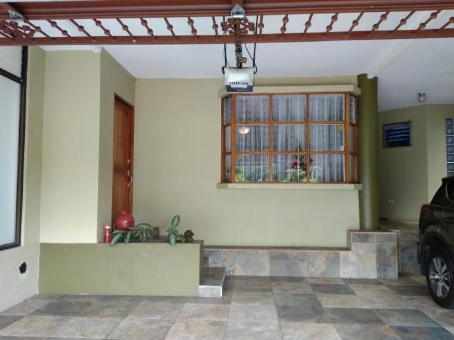 Foto Casa en Venta en San Francisco de Dos Ros, San Jos, San Jos - U$D 205.000 - CAV19580 - BienesOnLine