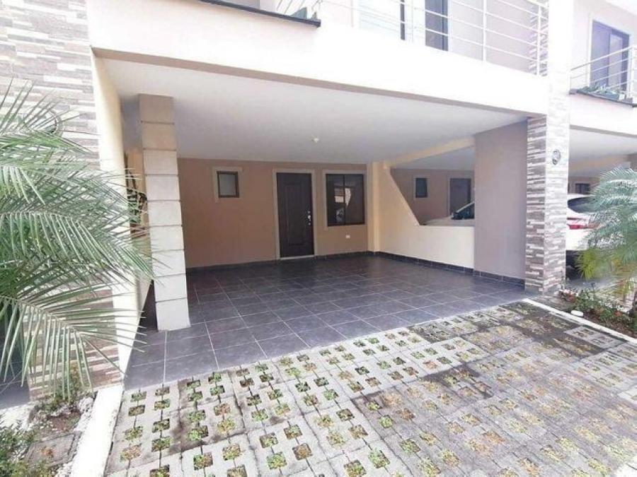 Foto Casa en Alquiler en Mora, Coln, San Jos - U$D 1.200 - CAA60455 - BienesOnLine