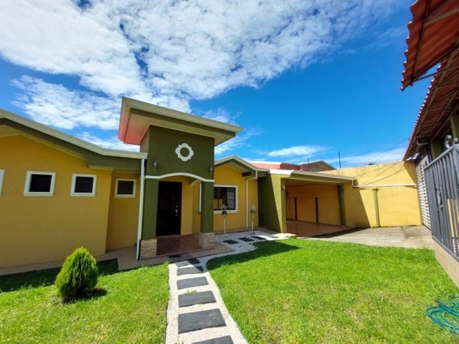 Foto Casa en Venta en San Isidro, Heredia - U$D 300.000 - CAV52607 - BienesOnLine