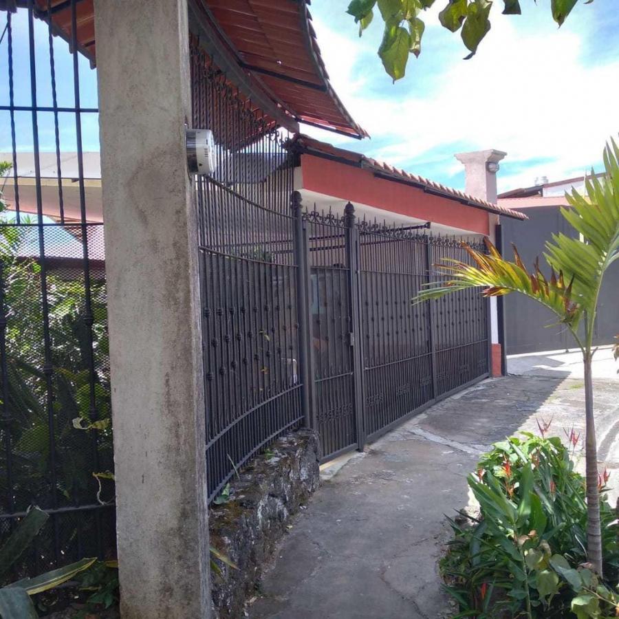 Foto Casa en Venta en Barva, Heredia - U$D 242.917 - CAV47210 - BienesOnLine
