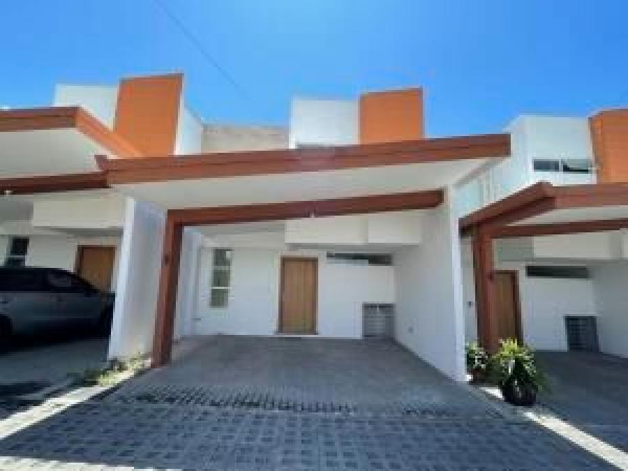 Foto Casa en Venta en San Pablo, Heredia - U$D 169.000 - CAV58934 - BienesOnLine