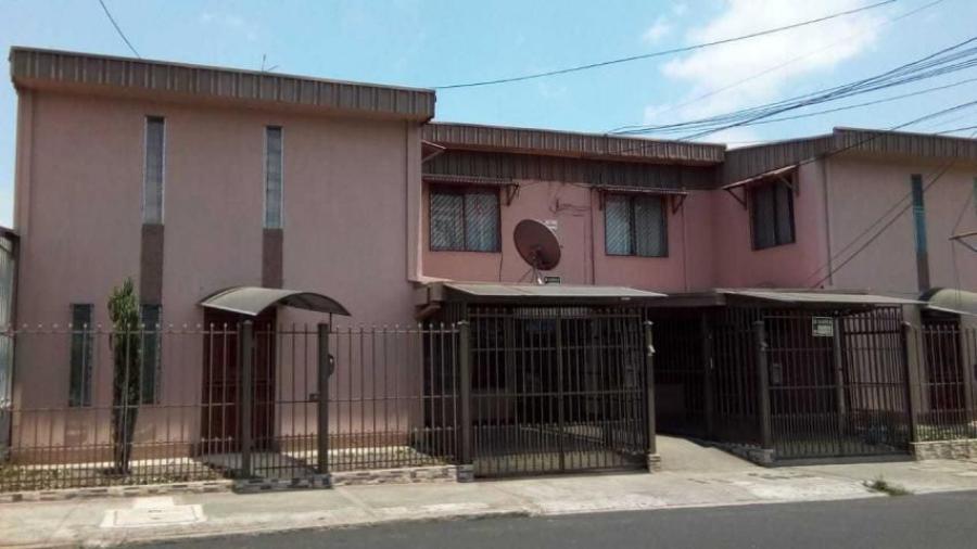 Home in Metric Way