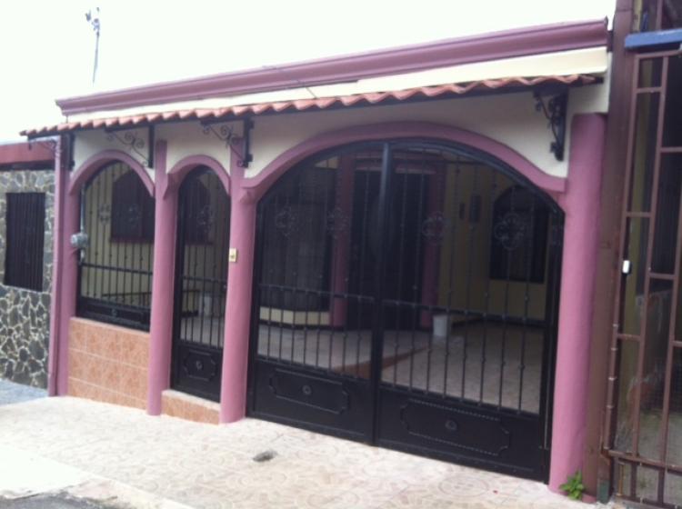 Foto Casa en Venta en Ulloa, Heredia - ¢ 42.000.000 - CAV2320 - BienesOnLine