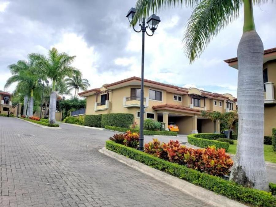 Home in Metric Way