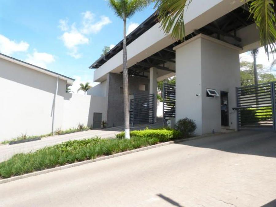 Foto Casa en Venta en Escaz, San Jos - U$D 200.000 - CAV25505 - BienesOnLine