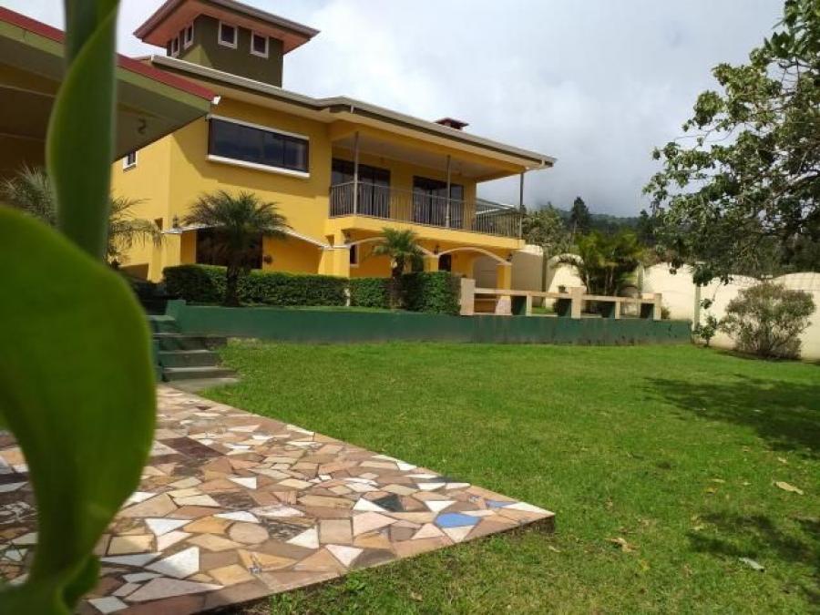 Foto Casa en Venta en Santa Cecilia, San Isidro, San Isidro, Heredia - U$D 275.000 - CAV20778 - BienesOnLine