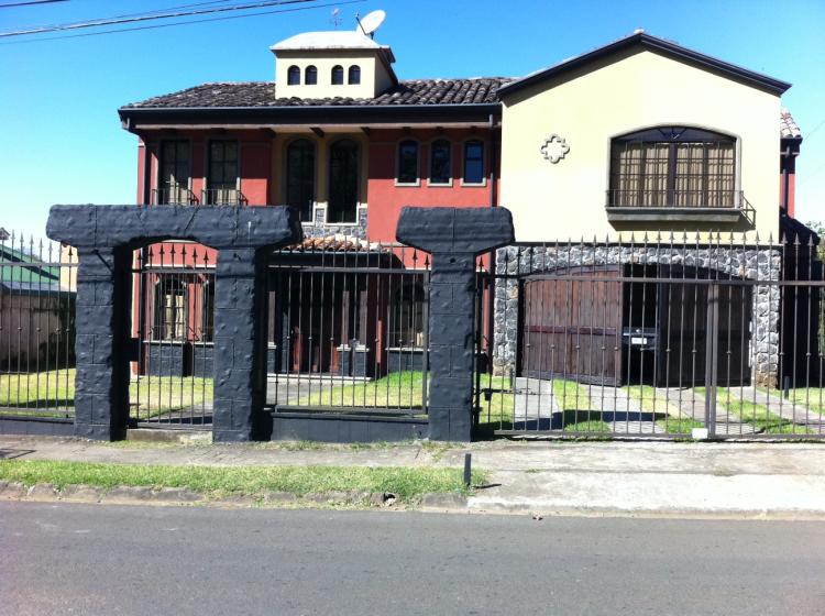 Foto Casa en Venta en San Pablo, Heredia - U$D 485.000 - CAV1989 - BienesOnLine