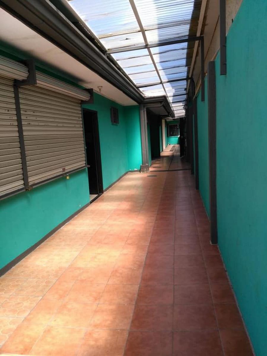 Foto Edificio en Alquiler en Alajuela, Alajuela - U$D 3.000 - EDA38599 - BienesOnLine