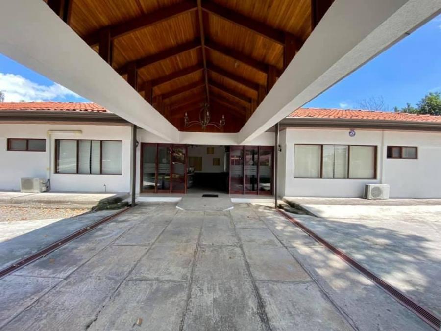 Foto Local en Venta en Santa Ana, San Jos - U$D 1.300.000 - LOV72845 - BienesOnLine