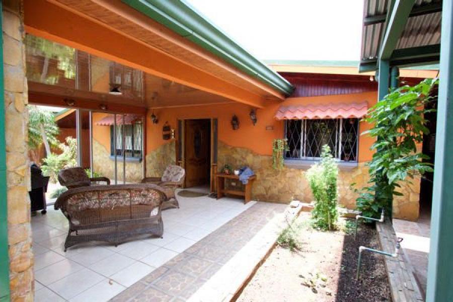Home in Metric Way