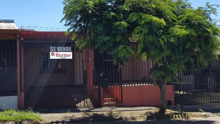 Foto Casa en Venta en Residencial La Giral, Alajuela, Alajuela - U$D 110.000 - CAV19659 - BienesOnLine