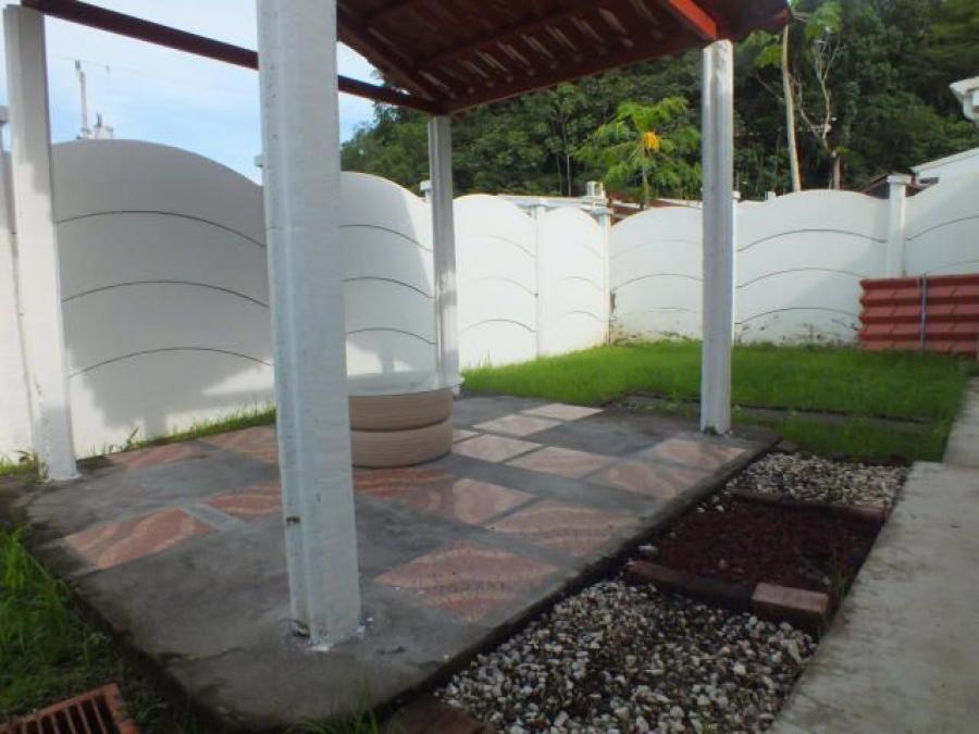 Foto Casa en Alquiler en Garabito, Puntarenas - U$D 900 - CAA20368 - BienesOnLine