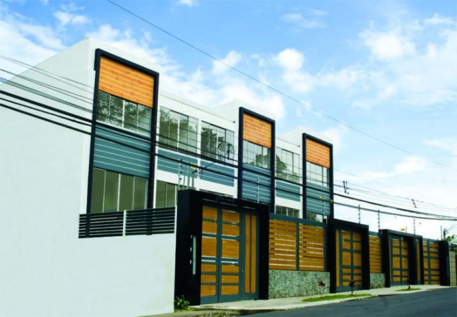 Home in Metric Way