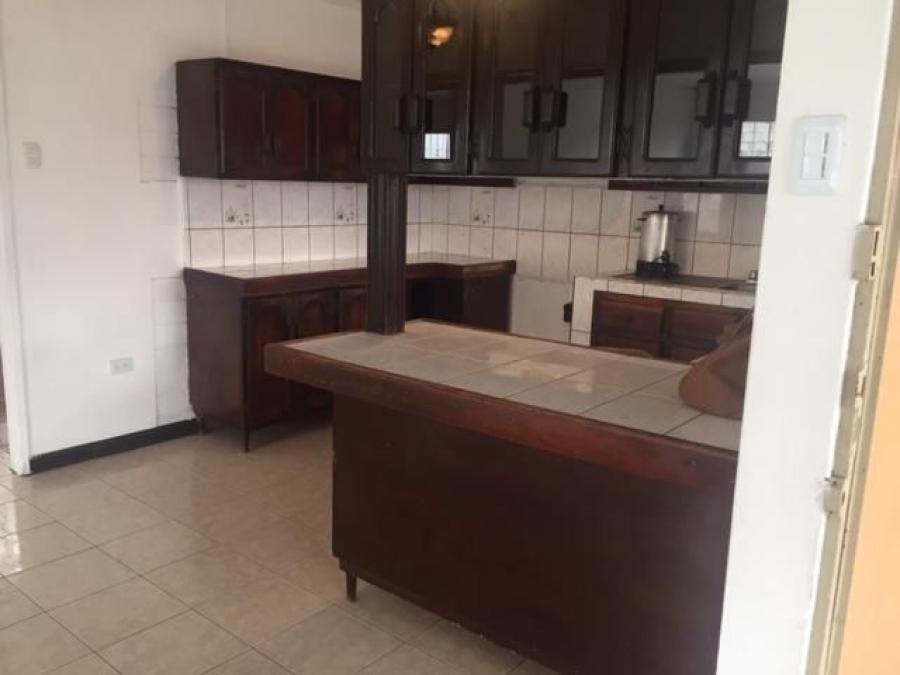 Foto Casa en Venta en San Jos, San Jos - U$D 220.000 - CAV27474 - BienesOnLine