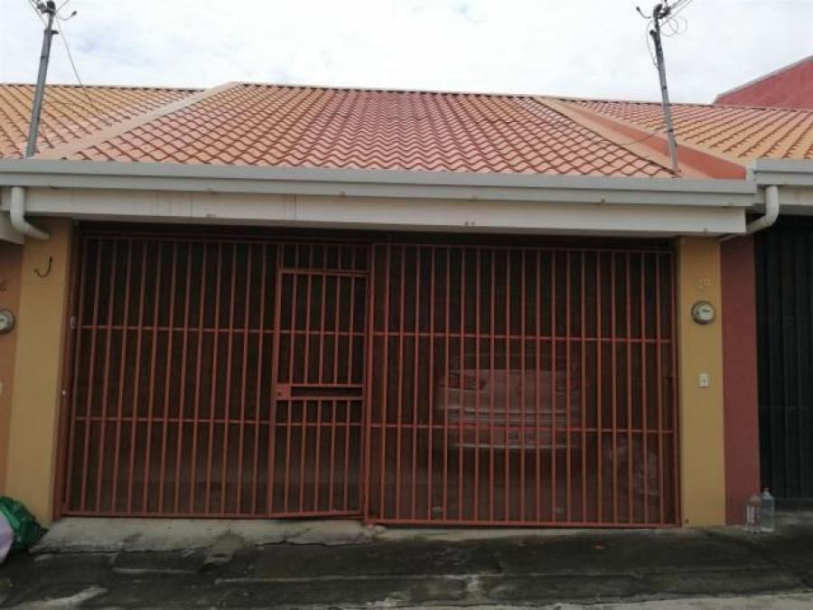 Foto Casa en Venta en Heredia, Heredia - U$D 110.000 - CAV25800 - BienesOnLine